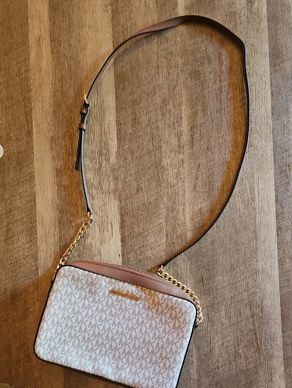 Michael Kors Jet Set Signature Monogram Large Crossbody - Vanilla & Acorn